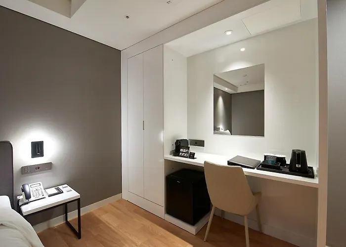 Busan City Hotel 酒店 3*