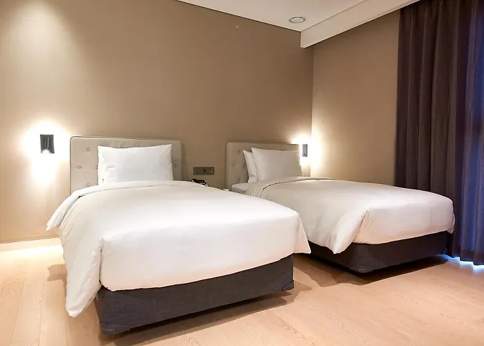 酒店 Busan City Hotel 3*