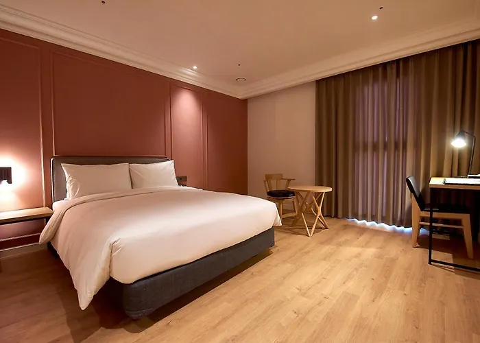 Busan City Hotel 3*