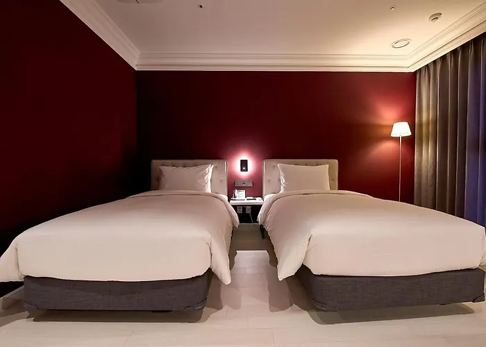 酒店 Busan City Hotel 3*