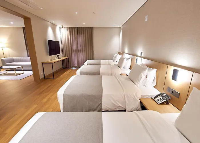 Busan City Hotel 3*