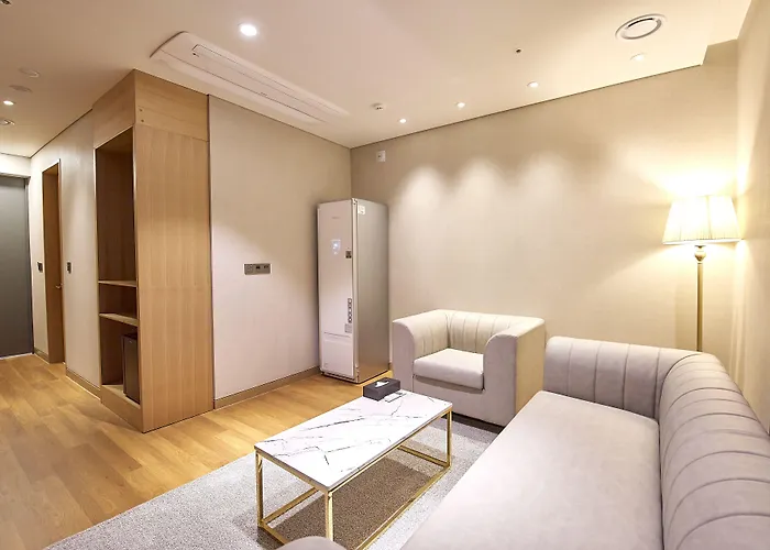 Busan City Hotel 3*