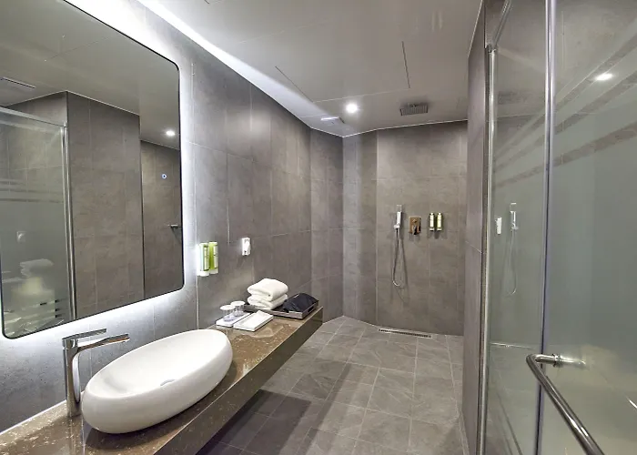Busan City Hotel 3*